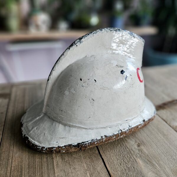 oude brandweerhelm