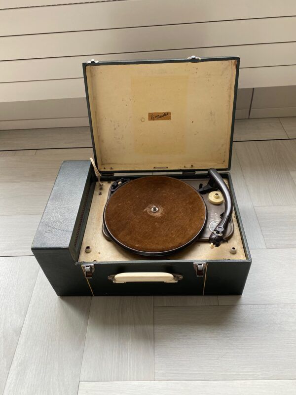 Garrard type TA grammofoon